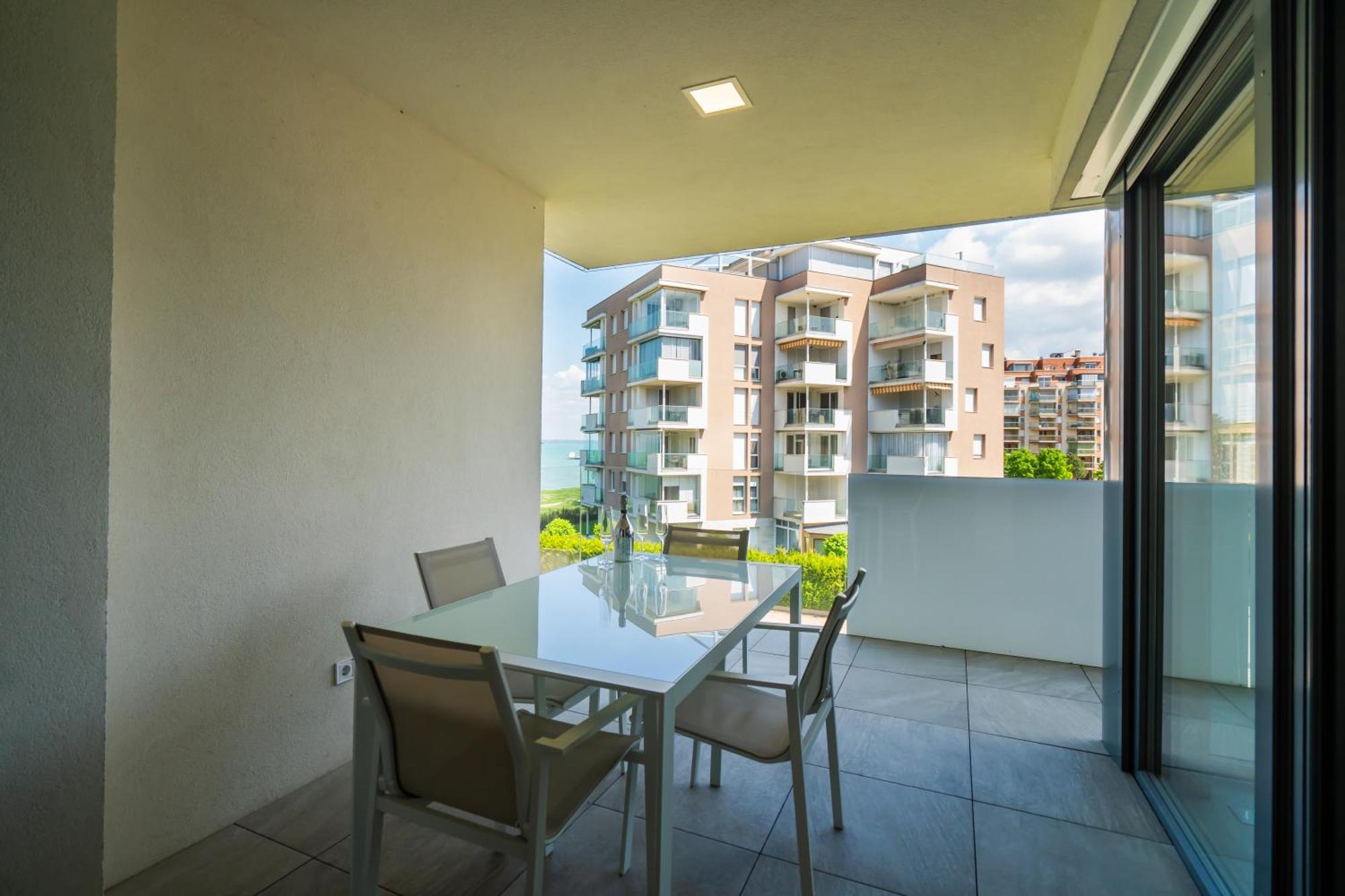 Myflat Casa Galerius Apartment Siófok Exterior foto