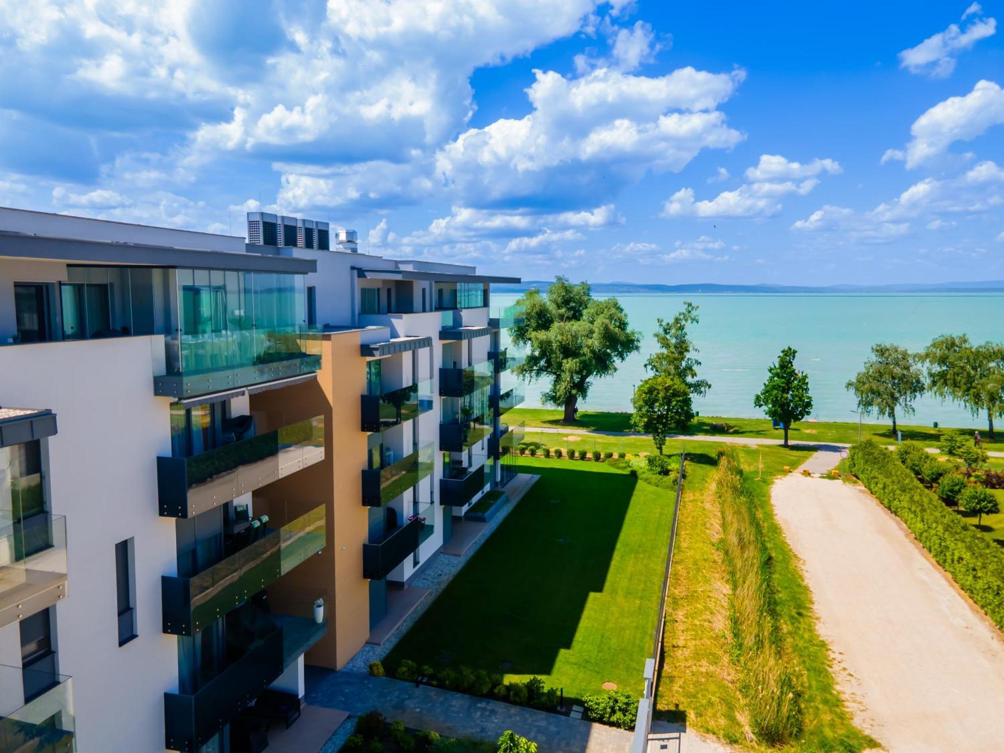 Myflat Casa Galerius Apartment Siófok Exterior foto